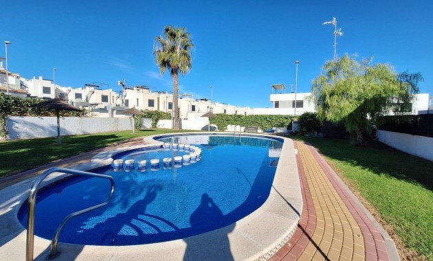 Sale - Villa -
Orihuela Costa - Lomas de Cabo Roig-Los Dolses