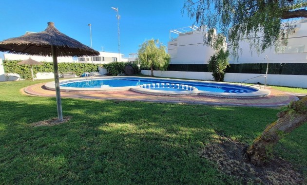 Venta - Villa -
Orihuela Costa - Lomas de Cabo Roig-Los Dolses