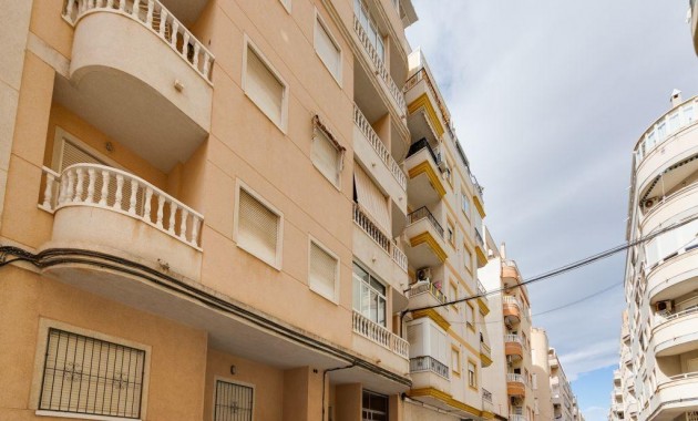 Sale - Apartment / flat -
Torrevieja - Estacion de autobuses