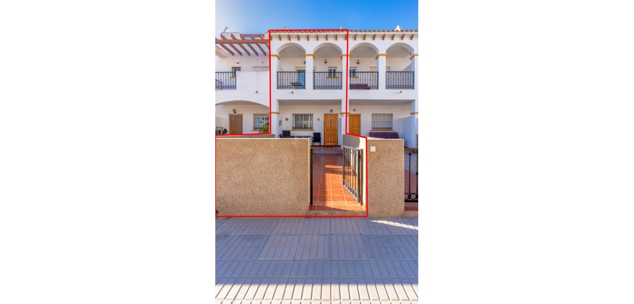 Venta - Adosado -
Torrevieja - Punta prima