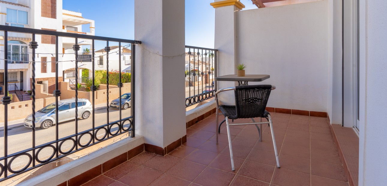 Venta - Adosado -
Torrevieja - Punta prima