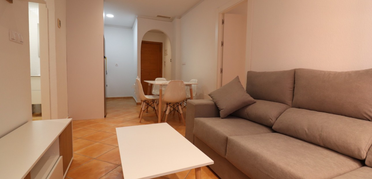 Herverkoop - Appartement / flat -
Rojales - Los Palacios