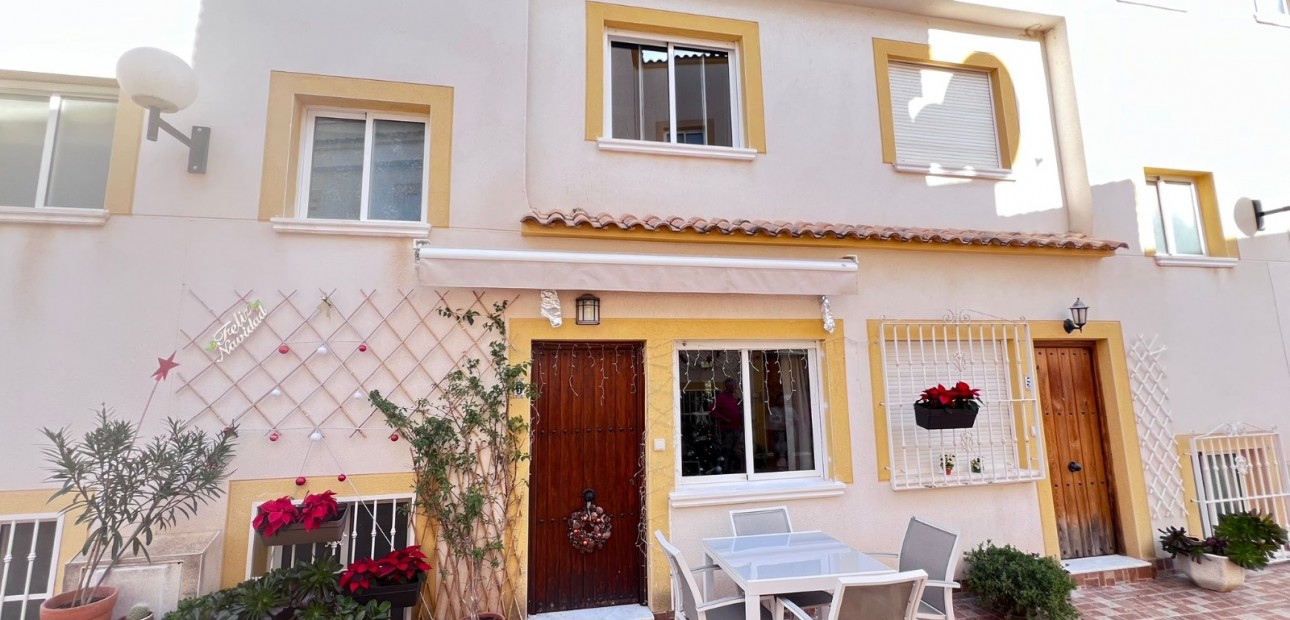 Sale - Townhouse -
Orihuela - Torremendo