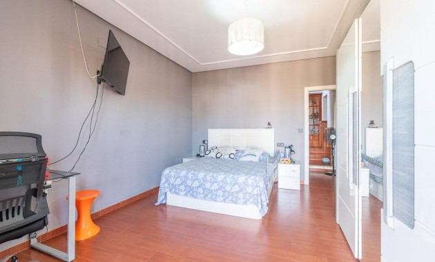 Herverkoop - Villa -
Torrevieja - Los altos