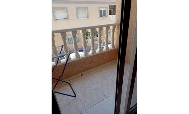 Herverkoop - Appartement / flat -
Torrevieja - Acequion