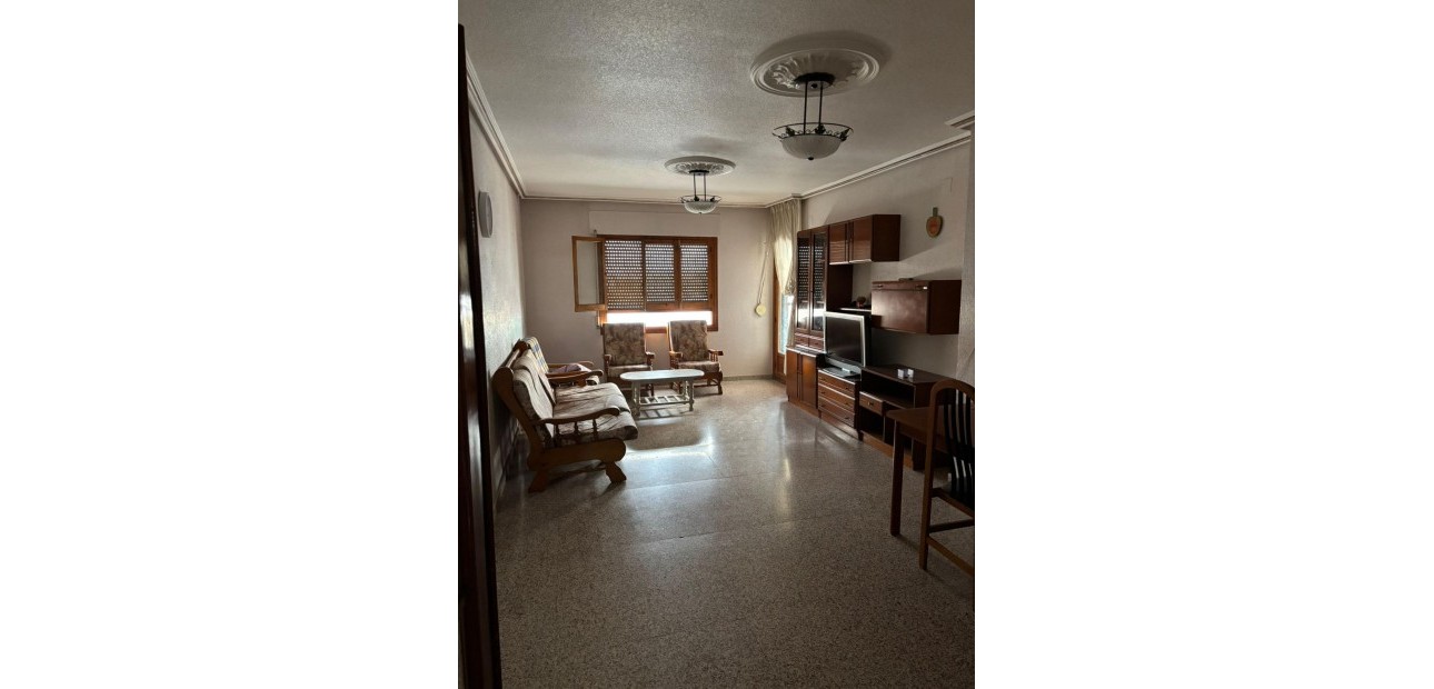 Sale - Apartment / flat -
Almoradi - Comunidad valenciana