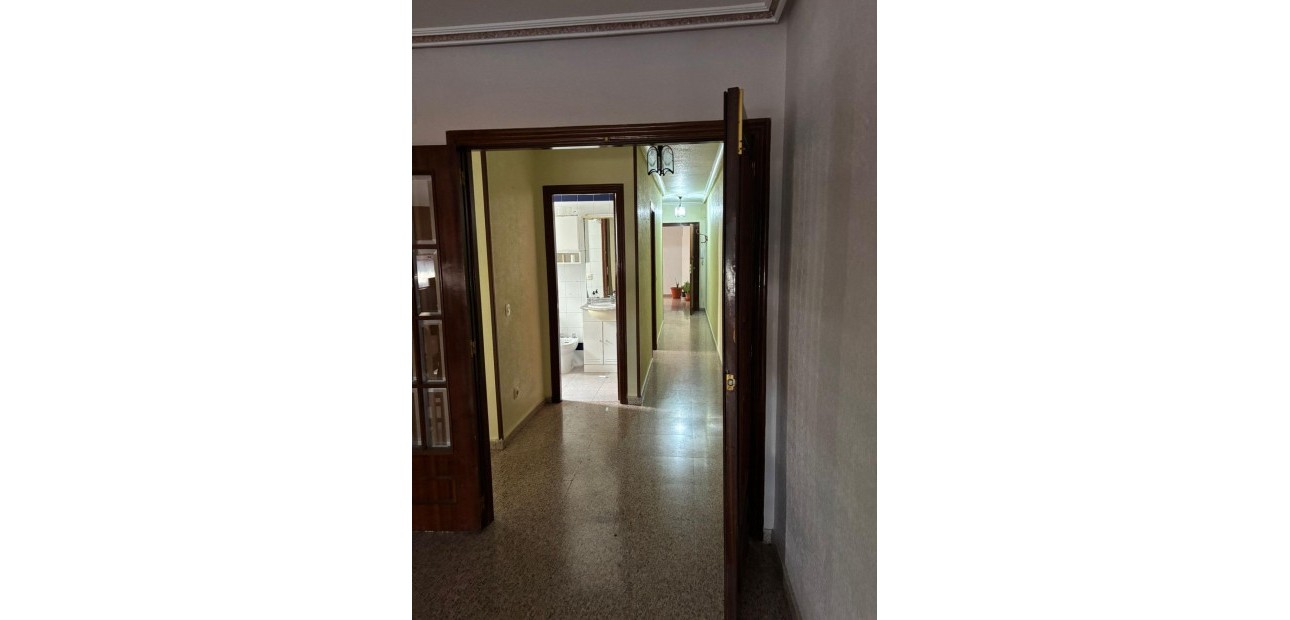 Sale - Apartment / flat -
Almoradi - Comunidad valenciana