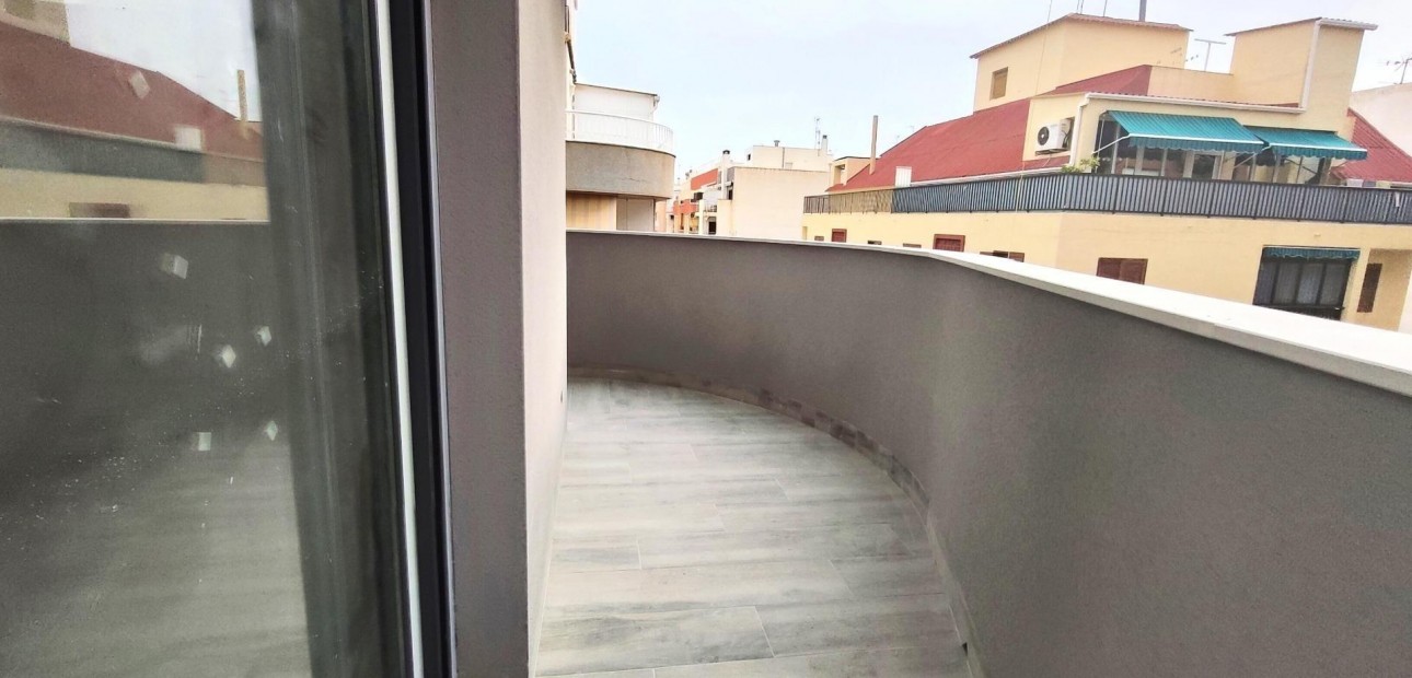 Herverkoop - Appartement / flat -
Torrevieja - torrevieja