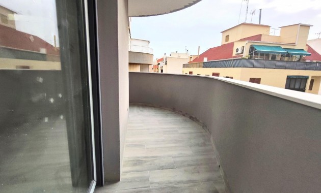 Herverkoop - Appartement / flat -
Torrevieja - torrevieja