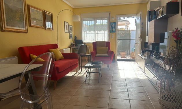 Herverkoop - Town house / semi detached -
Orihuela - Entre Naranjos Vistabella