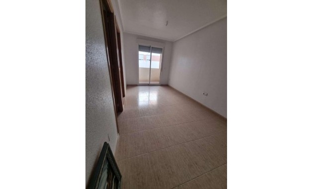 Herverkoop - Appartement / flat -
Torrevieja - Playa de los locos