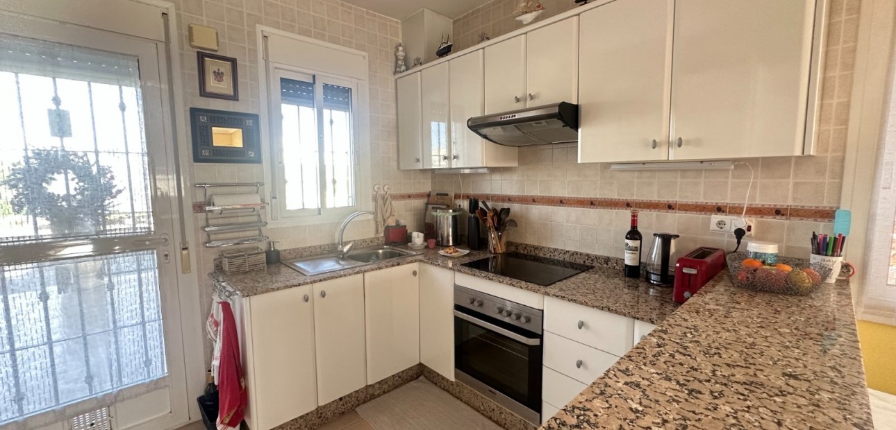 Herverkoop - Town house / semi detached -
Orihuela - Entre Naranjos Vistabella