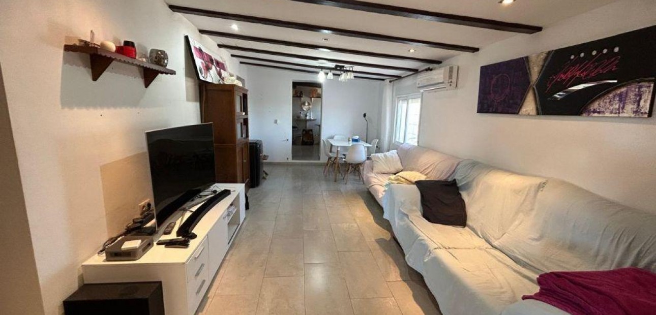 Herverkoop - Country House -
Orihuela - La Murada-Los Vicentes