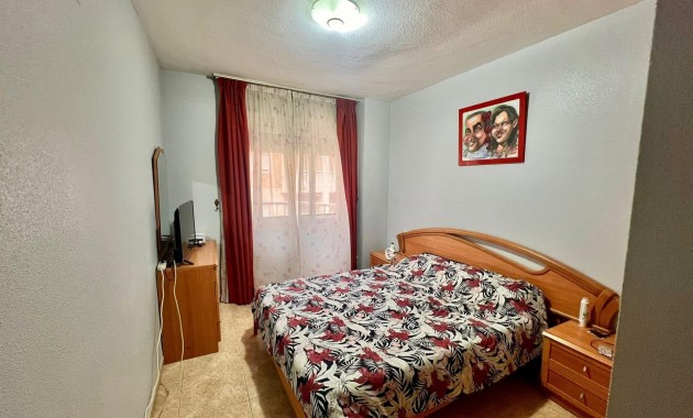 Sale - Apartment / flat -
Torrevieja - torrevieja