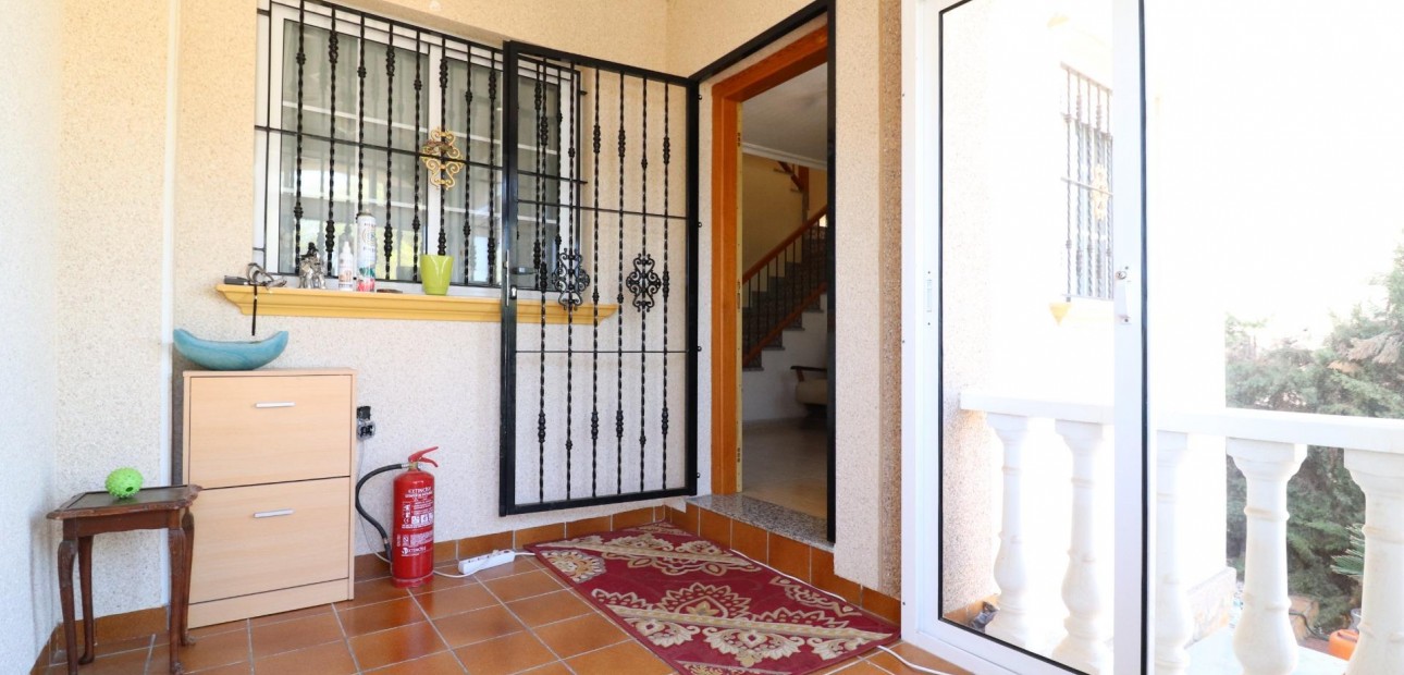 Herverkoop - Terraced house -
Orihuela Costa - PAU 26