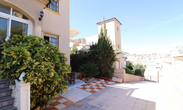 Herverkoop - Terraced house -
Orihuela Costa - PAU 26