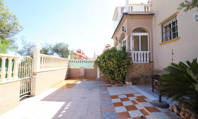 Herverkoop - Terraced house -
Orihuela Costa - PAU 26