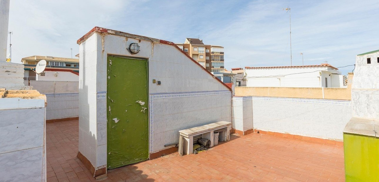 Herverkoop - Appartement / flat -
Torrevieja - Los Europeos