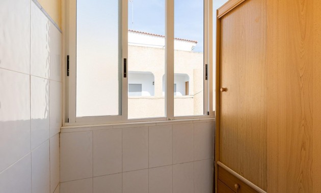 Herverkoop - Appartement / flat -
Torrevieja - Los Europeos