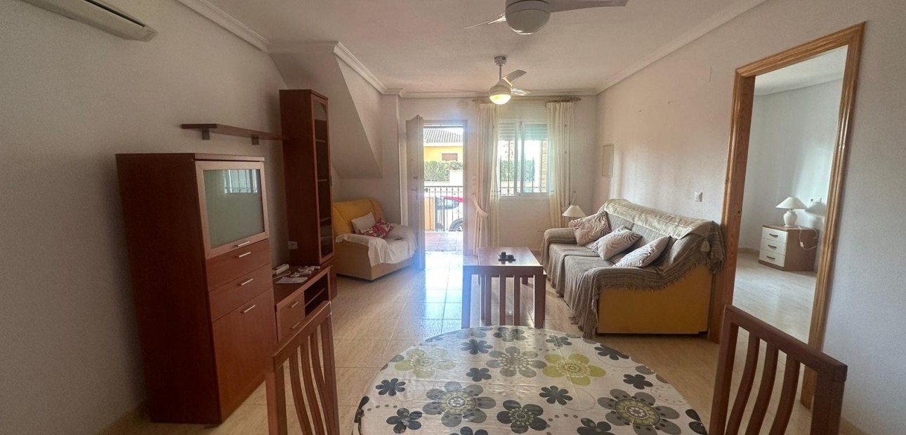 Venta - Apartamento / piso -
Daya Vieja