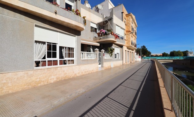 Herverkoop - Appartement / flat -
Rojales - Rojales - Village