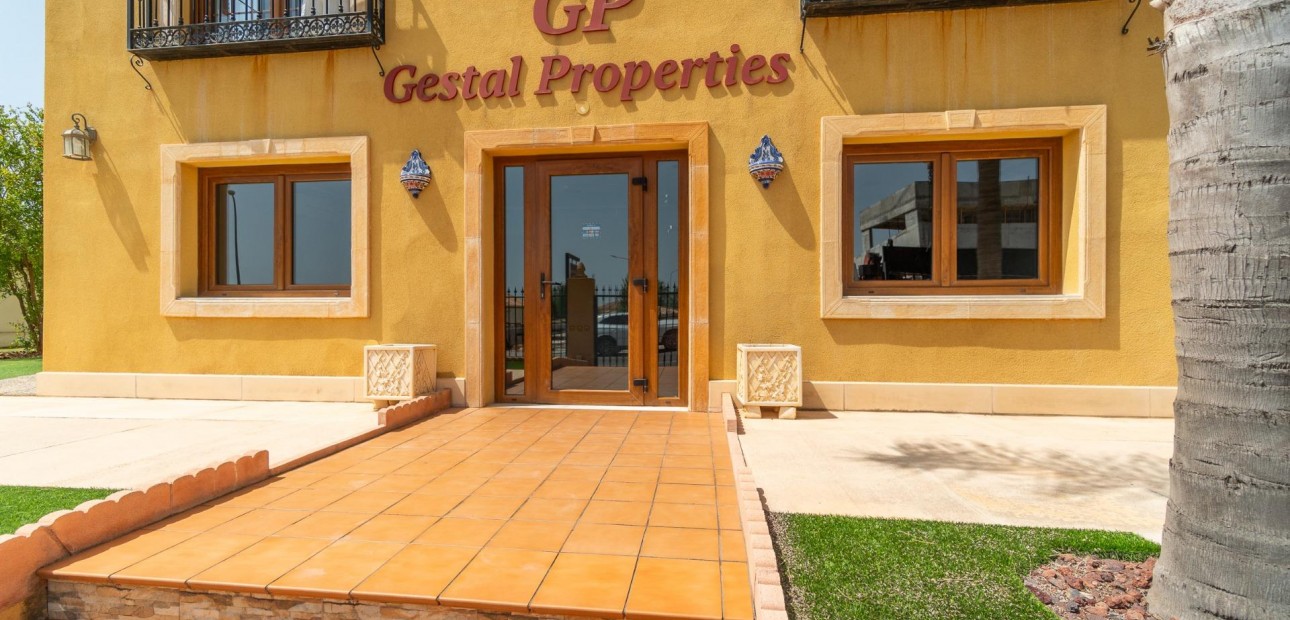 Alquiler a largo plazo - Commercial Unit -
Orihuela Costa - Villamartin