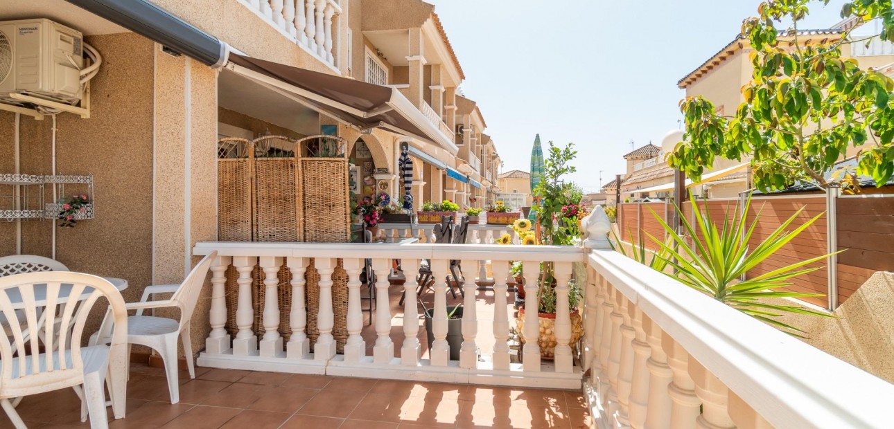 Verhuur - Terraced house -
Orihuela Costa - Las Mimosas