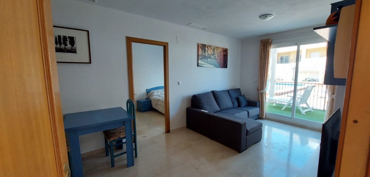 Herverkoop - Appartement / flat -
Algorfa - Village