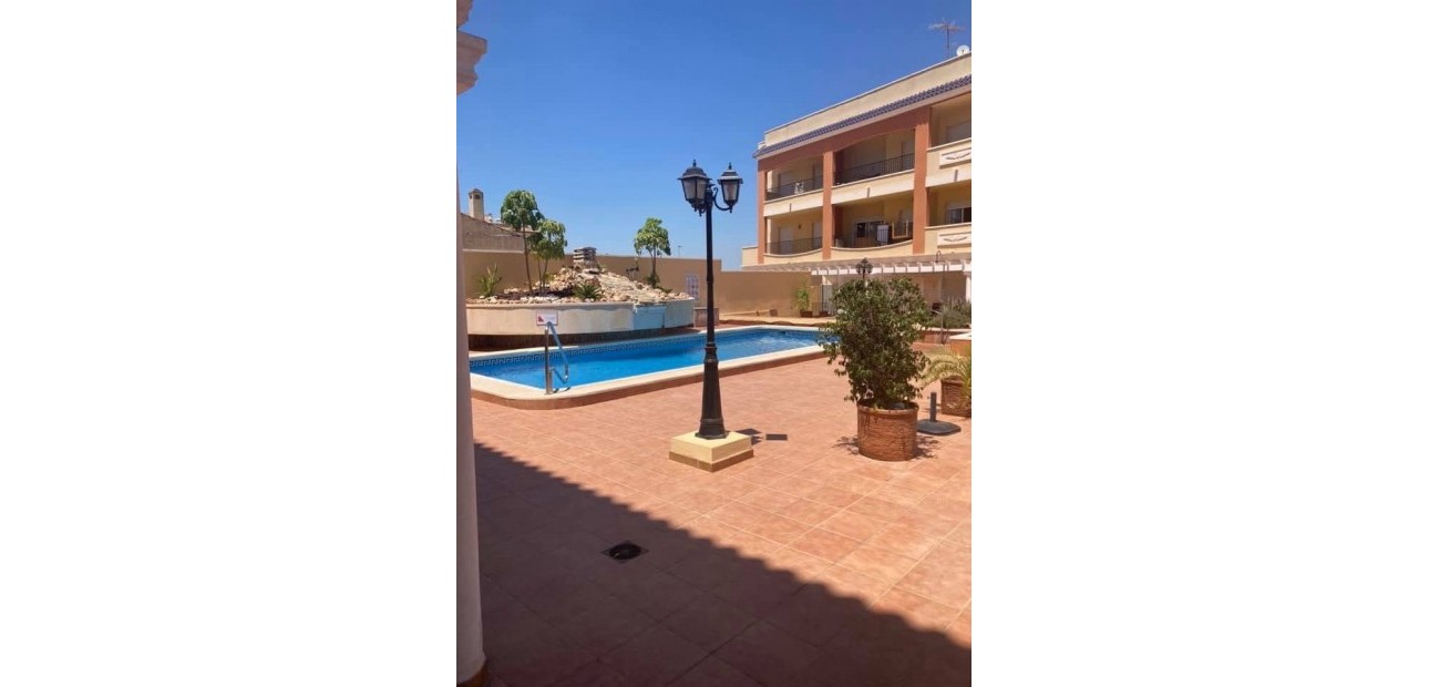 Venta - Apartamento / piso -
Algorfa - Village