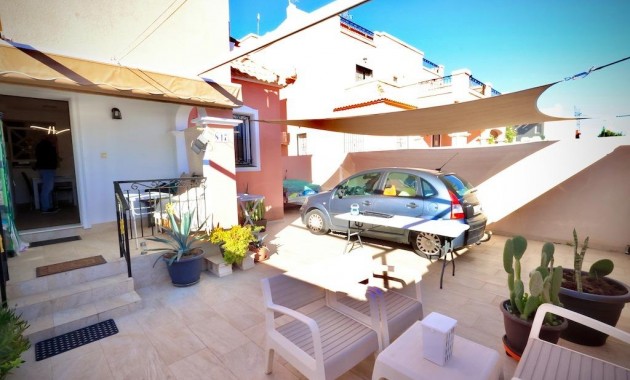 Herverkoop - Terraced house -
Orihuela Costa - PAU 26