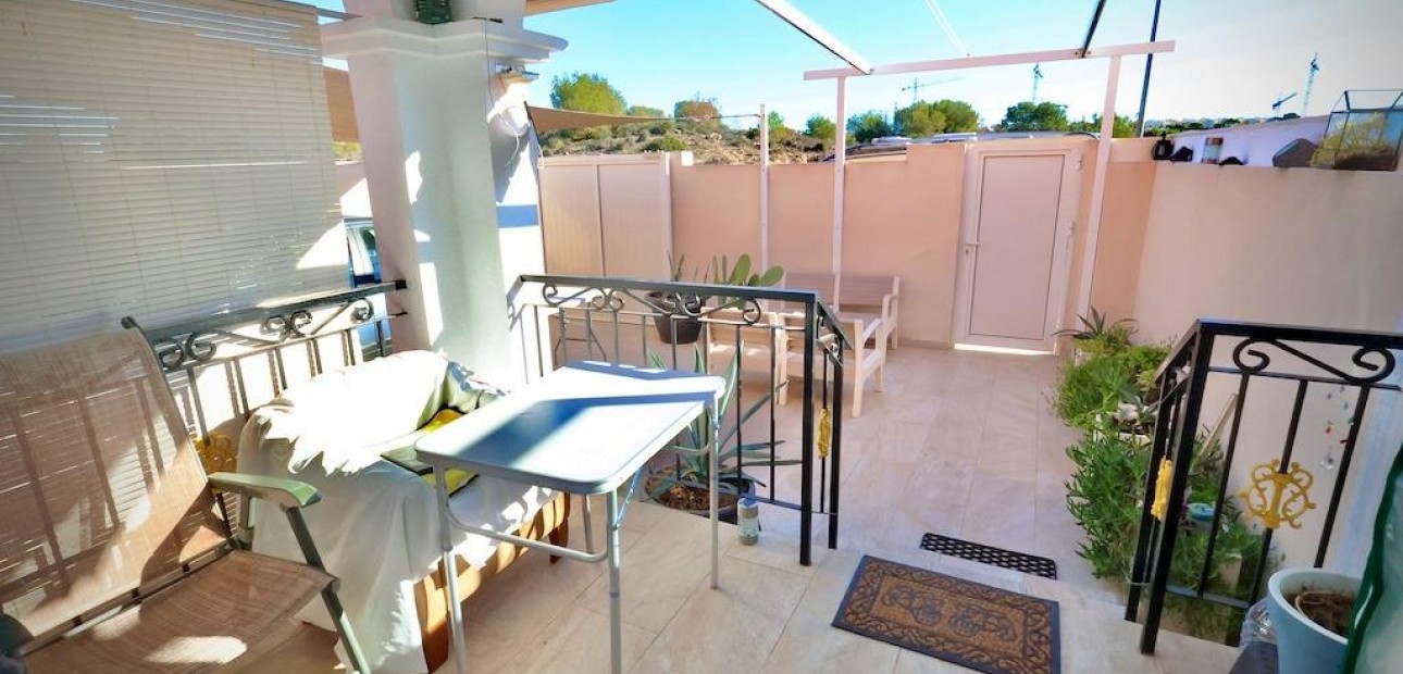 Herverkoop - Terraced house -
Orihuela Costa - PAU 26