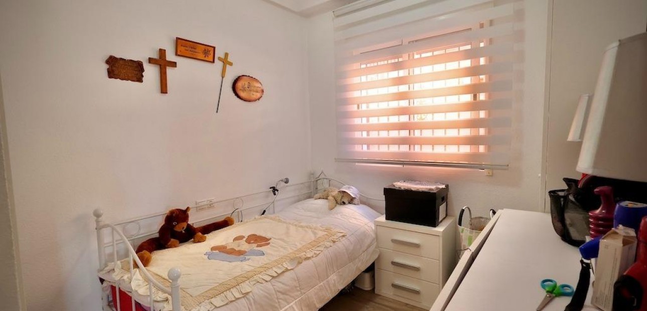 Herverkoop - Terraced house -
Orihuela Costa - PAU 26