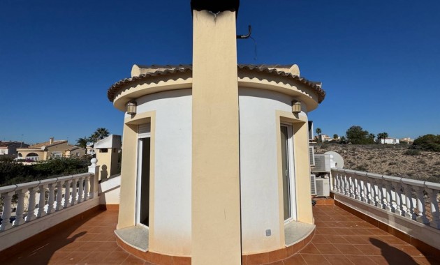 Venta - Villa -
Ciudad Quesada