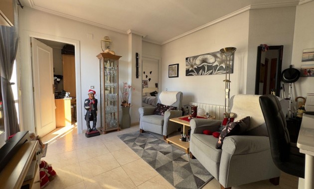 Herverkoop - Appartement / flat -
Torrevieja - Playa de los locos