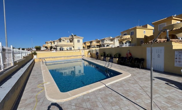 Venta - Villa -
Ciudad Quesada - La Fiesta