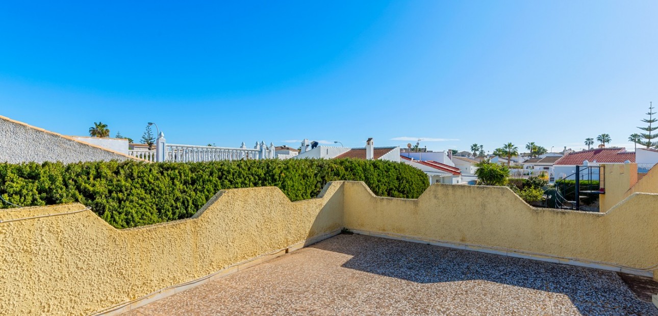 Venta - Villa -
Torrevieja - La Siesta