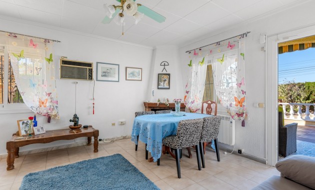 Venta - Villa -
Torrevieja - La Siesta