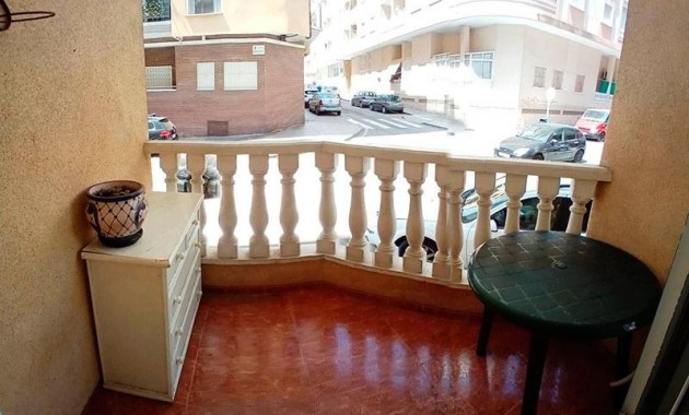 Venta - Apartamento / piso -
Torrevieja - Estacion de autobuses