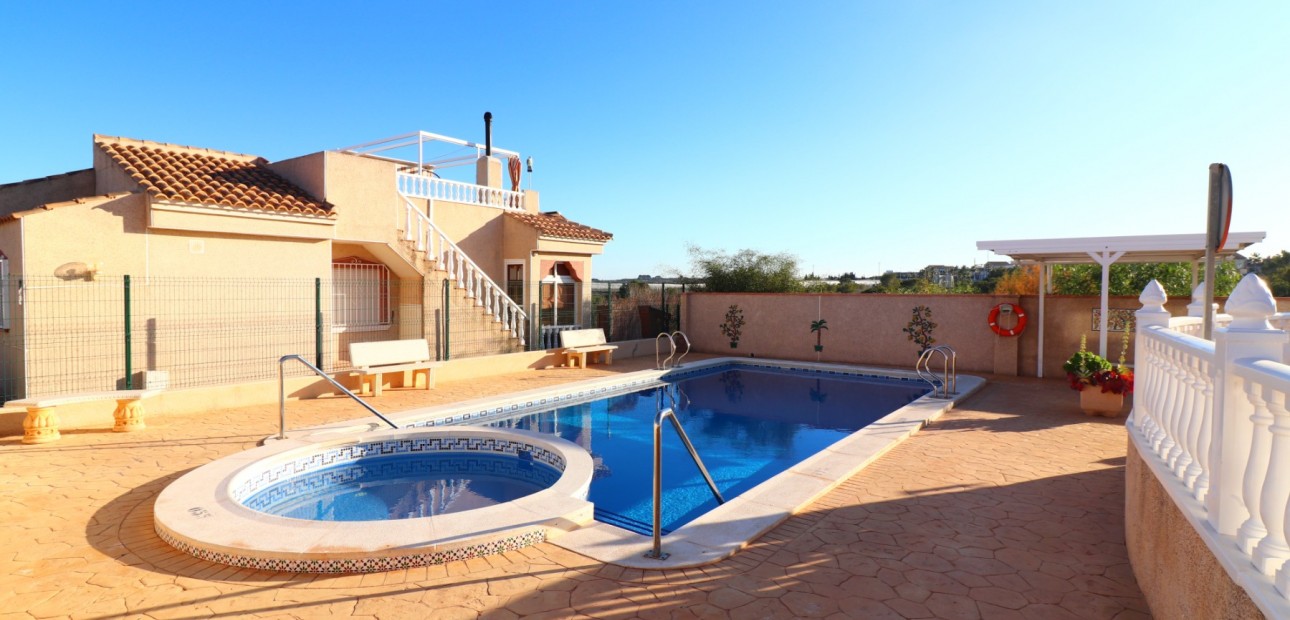 Venta - Detached Villa -
Algorfa - Montemar