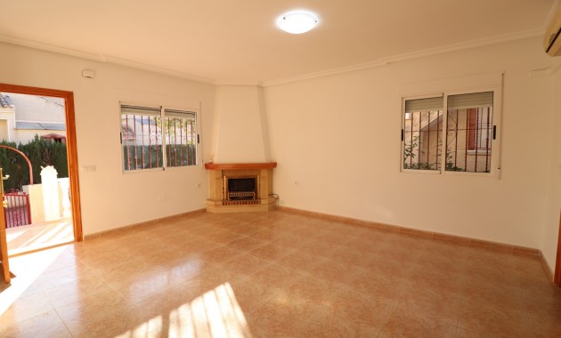 Venta - Detached Villa -
Algorfa - Montemar