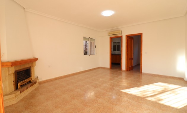 Venta - Detached Villa -
Algorfa - Montemar