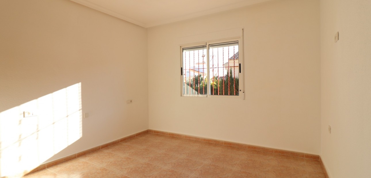 Venta - Detached Villa -
Algorfa - Montemar