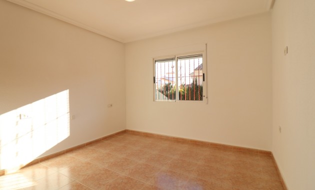 Venta - Detached Villa -
Algorfa - Montemar