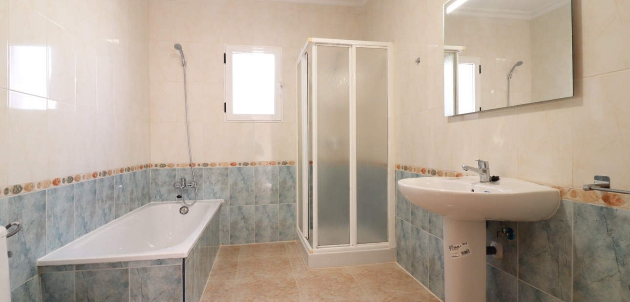 Venta - Detached Villa -
Algorfa - Montemar