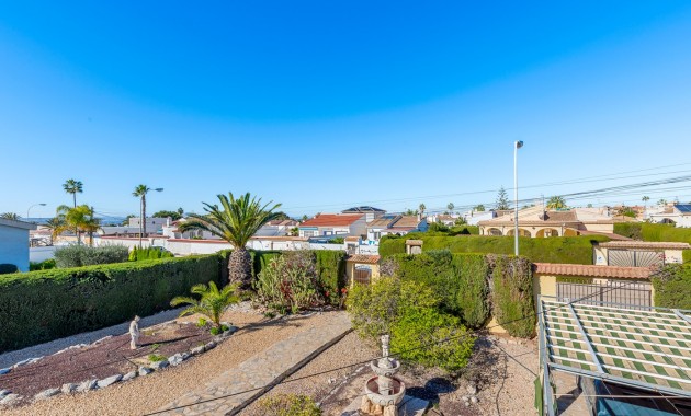 Venta - Villa -
Torrevieja - La Siesta