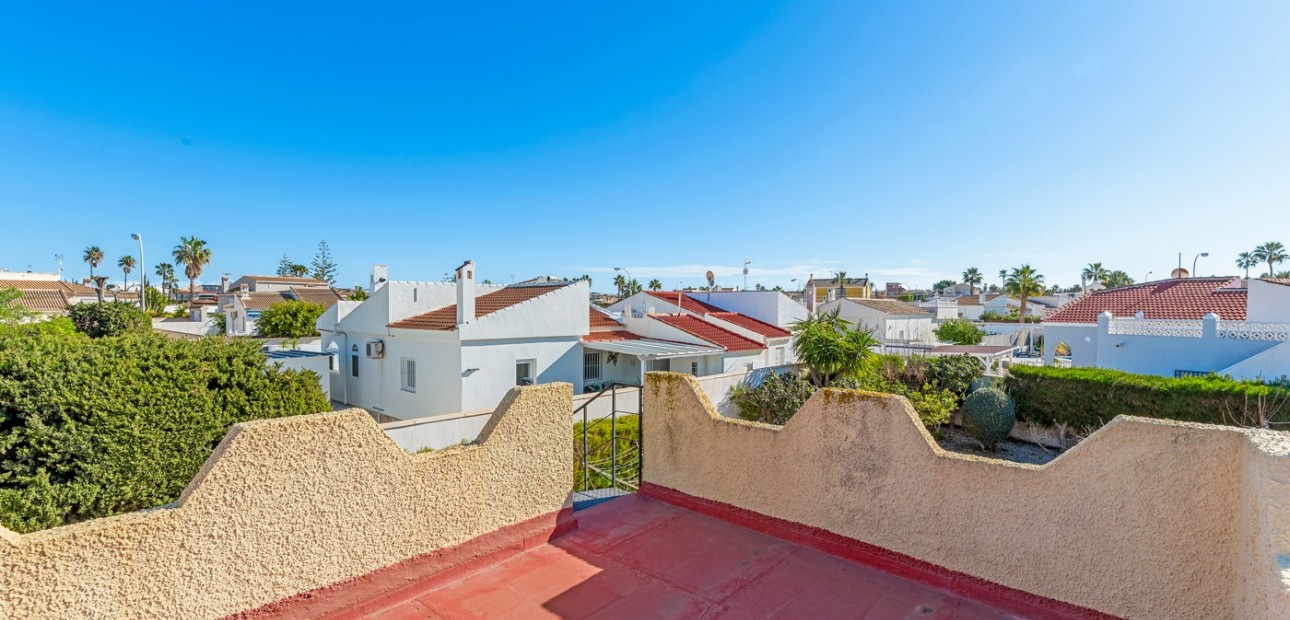 Venta - Villa -
Torrevieja - La Siesta