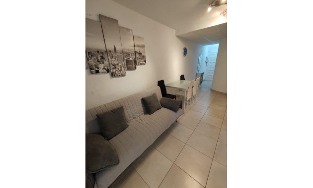 Sale - Apartment / flat -
Torrevieja - torrevieja