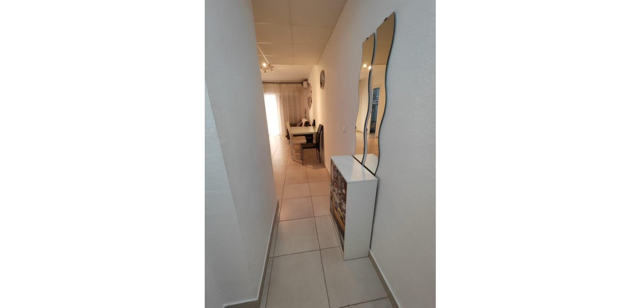 Sale - Apartment / flat -
Torrevieja - torrevieja