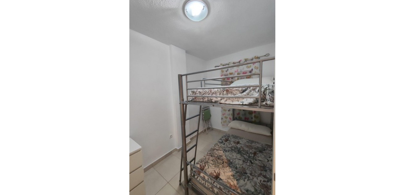 Sale - Apartment / flat -
Torrevieja - torrevieja