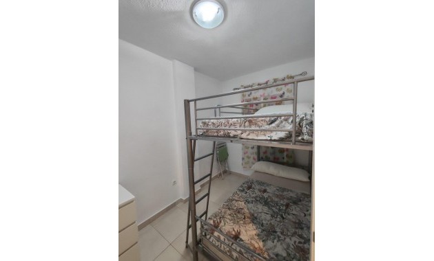 Sale - Apartment / flat -
Torrevieja - torrevieja